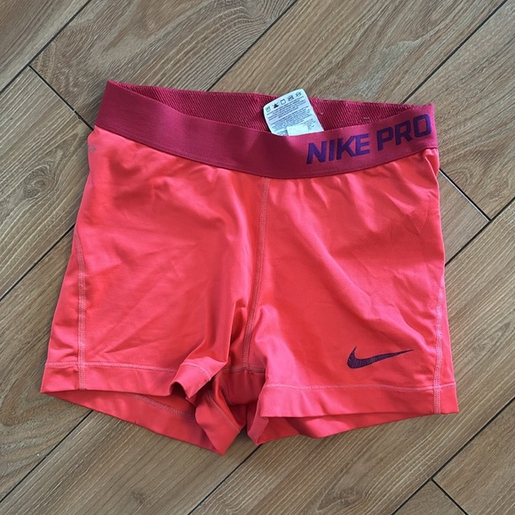 biker shorts - Picture 3 of 3